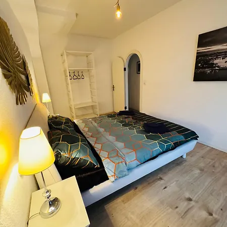 Zentrale Mit Balkon * Koblenz (Rhineland-Palatinate)